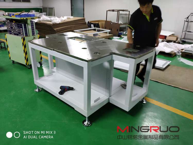 钣金加工不锈钢的有关实用知识_南昌贺亮食品安全管理有限公司