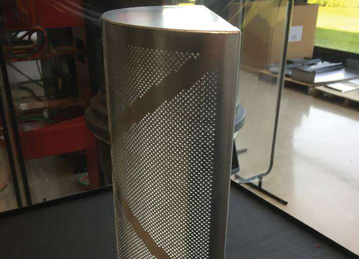 激光焊接技术随着钣金加工行业需求而高速发展-南昌贺亮食品安全管理有限公司