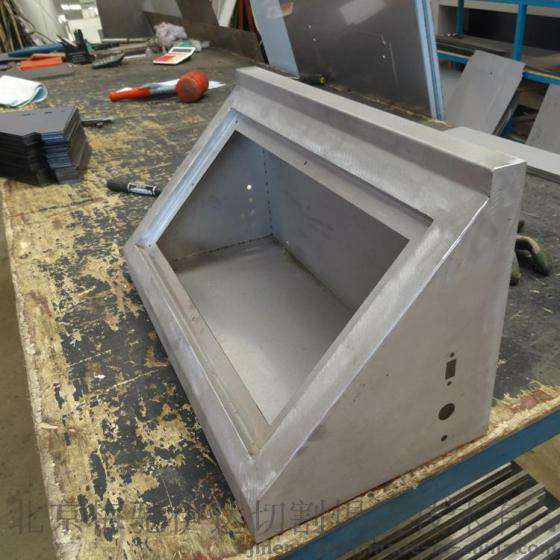 钣金加工焊接注意什么？-南昌贺亮食品安全管理有限公司