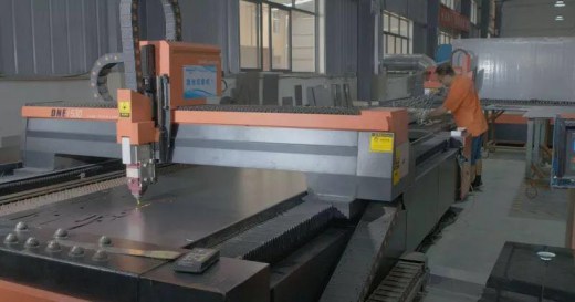 钣金加工激光切割精度除了设备本身还有哪些其他因素？-南昌贺亮食品安全管理有限公司